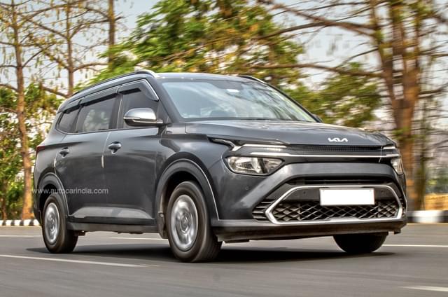 Kia Carens 1.5 petrol MT review: Buyer's favourite
